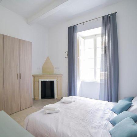 Ca1- City Central Apartment 1 Валлетта Екстер'єр фото