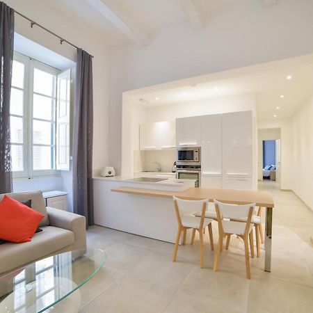 Ca1- City Central Apartment 1 Валлетта Екстер'єр фото